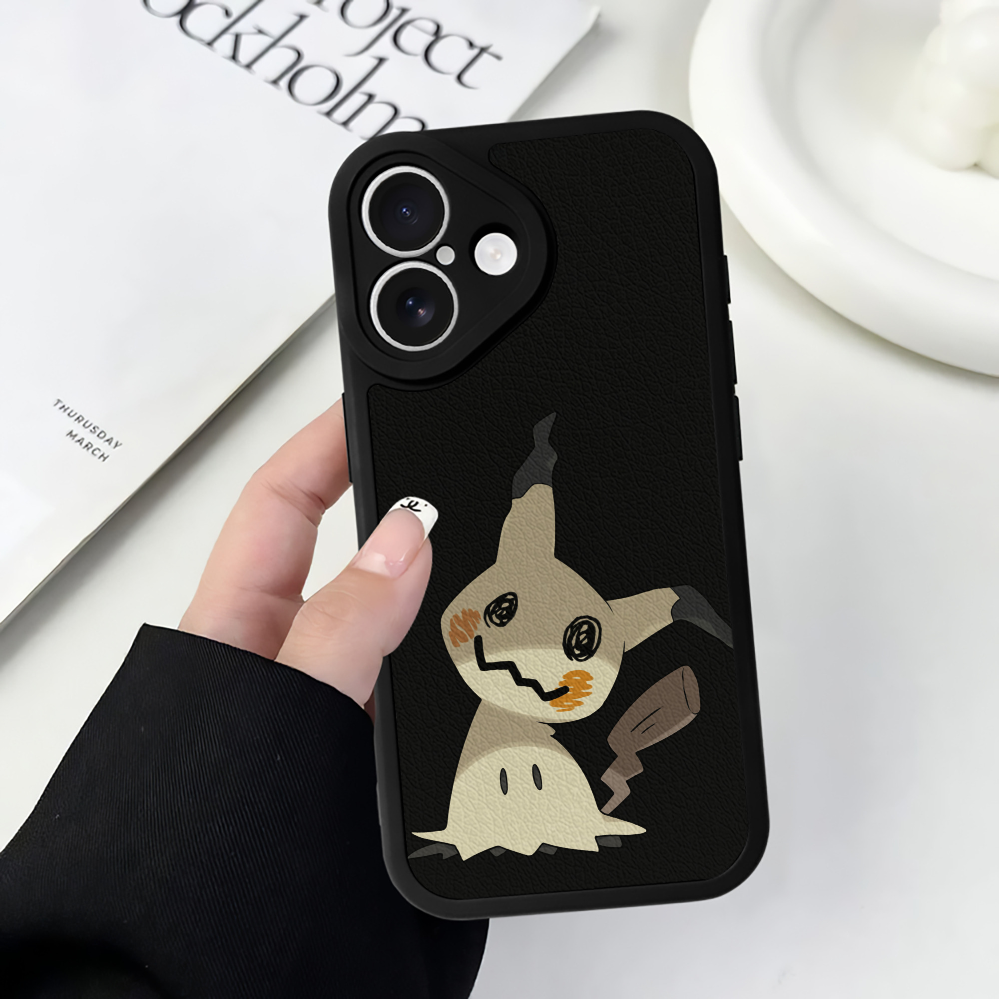 （画像用） ポケットモンスター Pokémon 【iPhone 16シリーズ対応】シリコンスマホケース（レザー調） 材質：シリコン